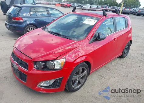 2015 Chevrolet Sonic Rs Manual из США, поврежденный, VIN 1G1JH6SB6F4101231